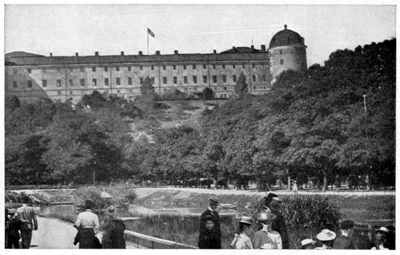 THE FAMOUS XVI. CENTURY CASTLE AT UPSALA, SWEDEN.