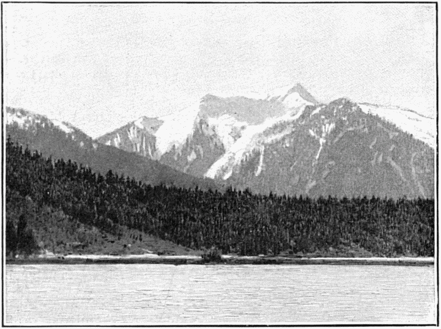 LE LAC BENNETT. DESSIN DE TAYLOR, D'APRÈS LA PHOTOGRAPHIE DE M. GOLDSCHMIDT.