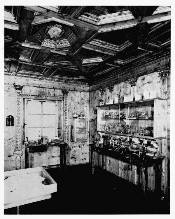 Figure 22.—Interior of Bertolla's workshop, showing detail of ceiling. (Courtesy Museo Nazionale della Scienza e della Tecnica, Milan.)