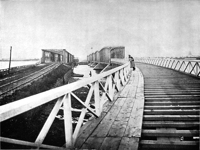 LONG BRIDGE OVER THE POTOMAC, AT WASHINGTON