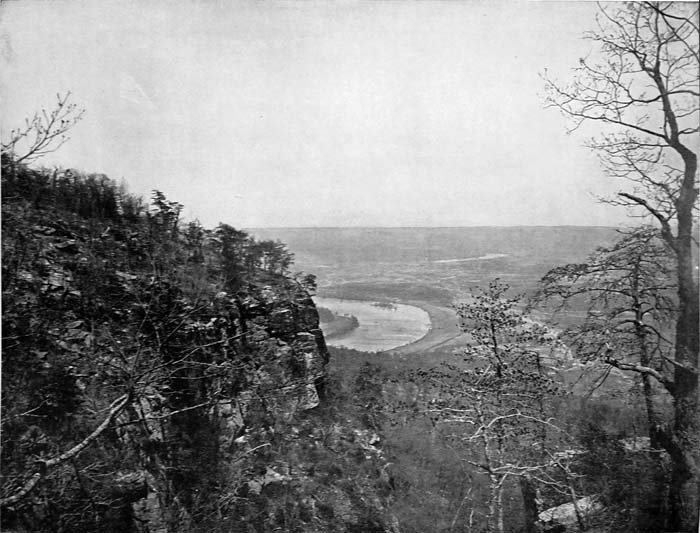 LOOKOUT MOUNTAIN AND TENNESSEE RIVER