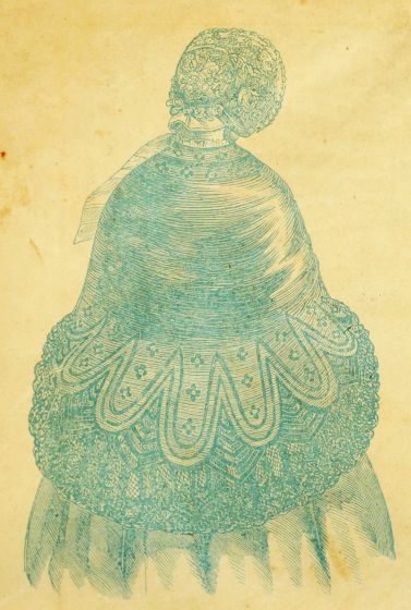 THE HORTENSE MANTELET