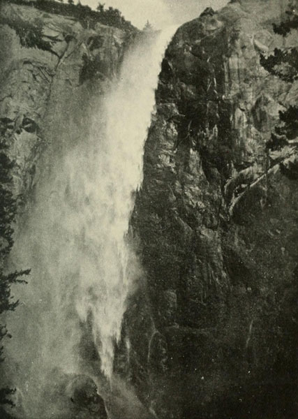 BRIDAL VEIL FALLS,
YOSEMITE VALLEY