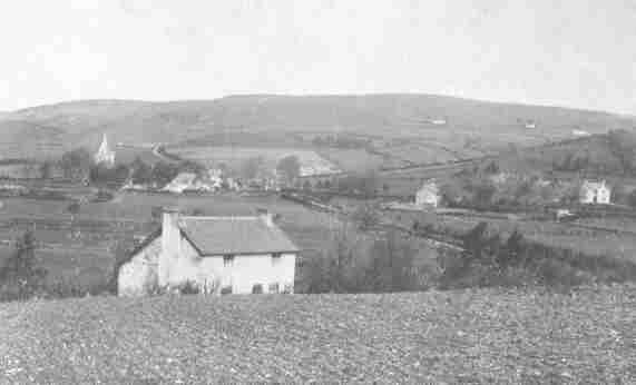 Pen y Mynydd.  &ldquo;Ac yma nid oes dim a ddawCydrhwng y dyn a Duw.&rdquo;