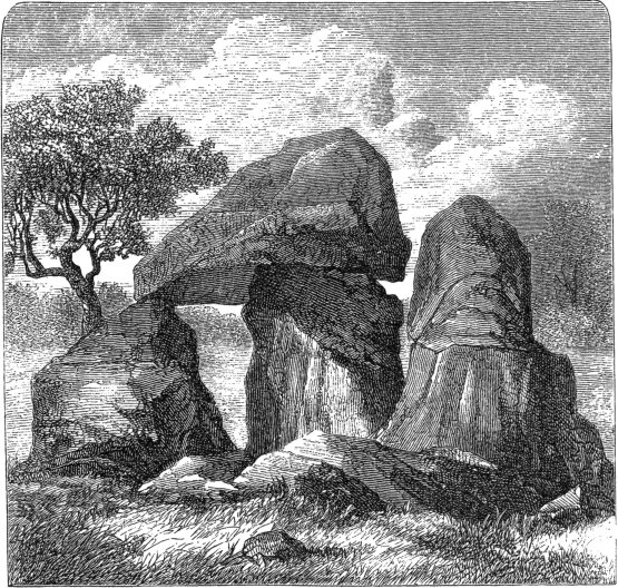 30. Dolmen. Trégunc.