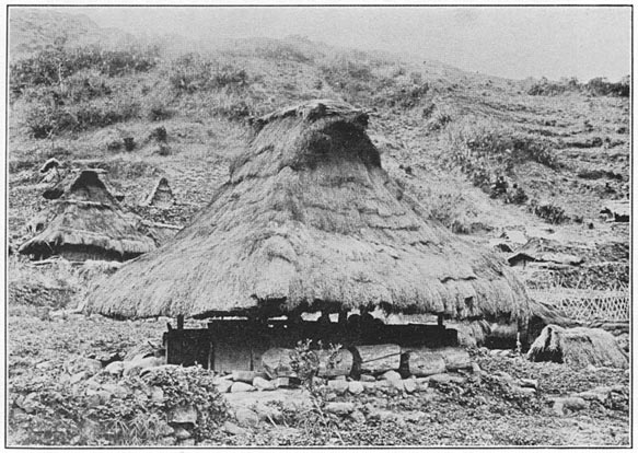 Bontoc dwelling, the fay′-&uuml;