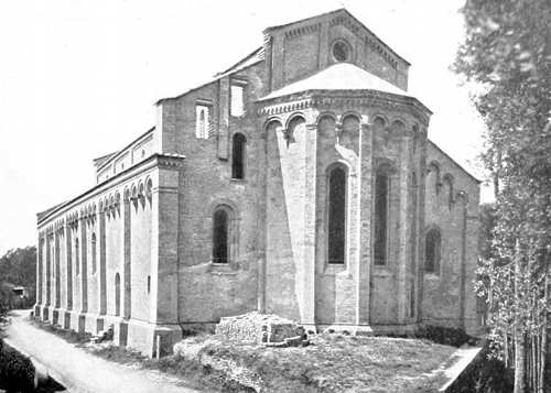 PALAJA &mdash; PIEVE VECCHIA DI S. MARTINO VISTA DA TERGO. (Fot. Alinari).