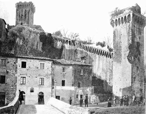 VICO PISANO &mdash; MURA E ROCCA.