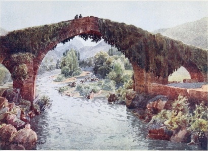 CÁNGAS DE ONIS

The Bridge over the Sella.
