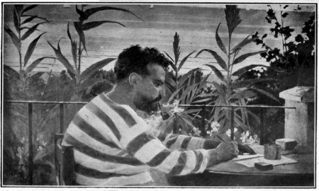 PORTRAIT DE BLASCO IBÁÑEZ PAR J. FILLOL 1900.

Le romancier, en déshabillé de marin, écrit dans un chalet de la plage
de Valence, où il passait des saisons avant que fût construite la
Malvarrosa