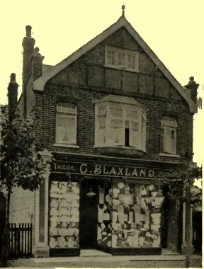 Photograph of G. Blaxland&rsquo;s shop